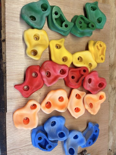 Bouldering climbing - bouldering,